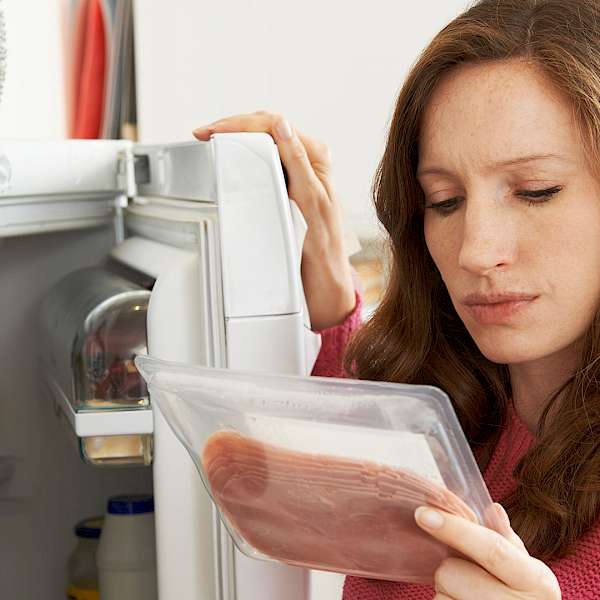 Smart Packaging Can Reduce Food Safety Incidences