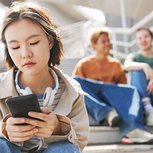 Teenage Wasteland #FoodNotPhones