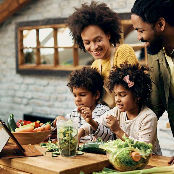 A Link Between Food & Wellbeing #foodnotphones