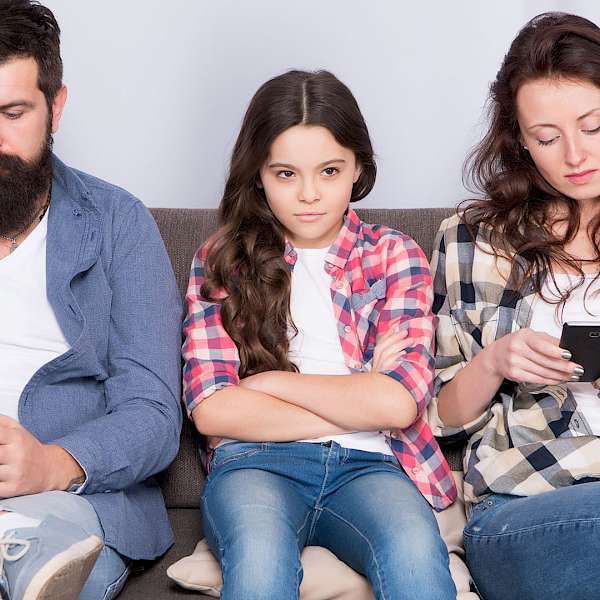 It's NOT the Kids, It's the PARENTS #foodnotphones