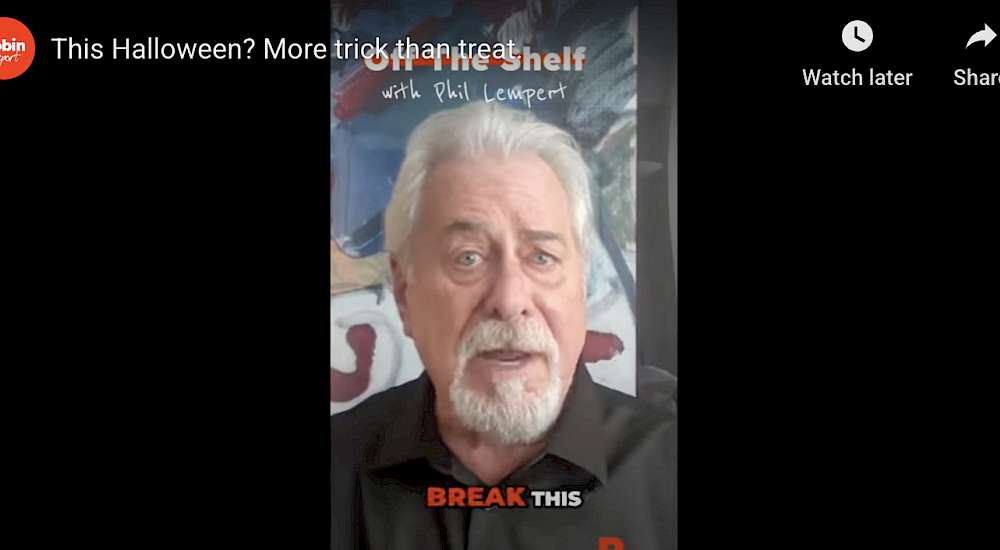 THE ROBIN REPORT LIVE (VIDEO) Off the Shelf: A Tricky Halloween