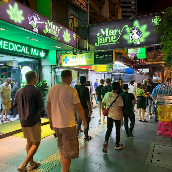 THE ROBIN REPORT Cannabis Dispensaries Taking Dinner Reservations